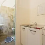 Πανσιόν Red By Wonderful Italy 3*